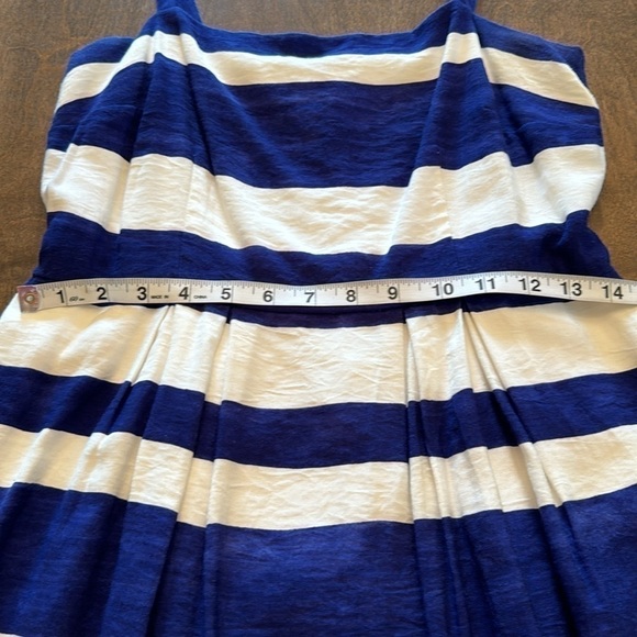 LOFT Size 0 (Fits 2-4) Blue & White Striped Fit and Flare Midi Dress - Picture 11 of 14